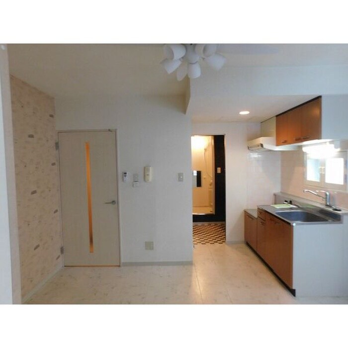 物件内観写真5　(居室)