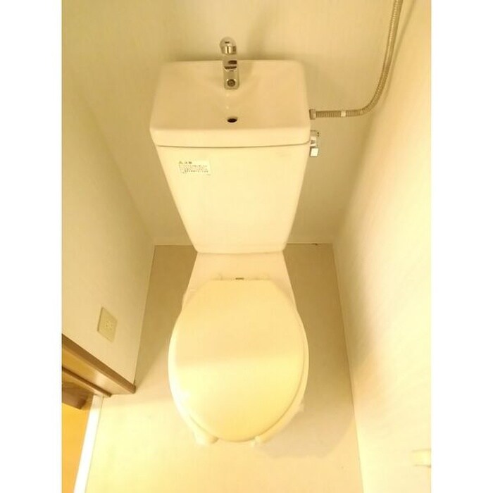 物件内観写真12　(トイレ)