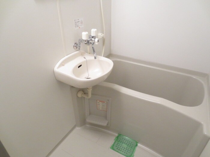 物件内観写真10　(バス／シャワールーム等)