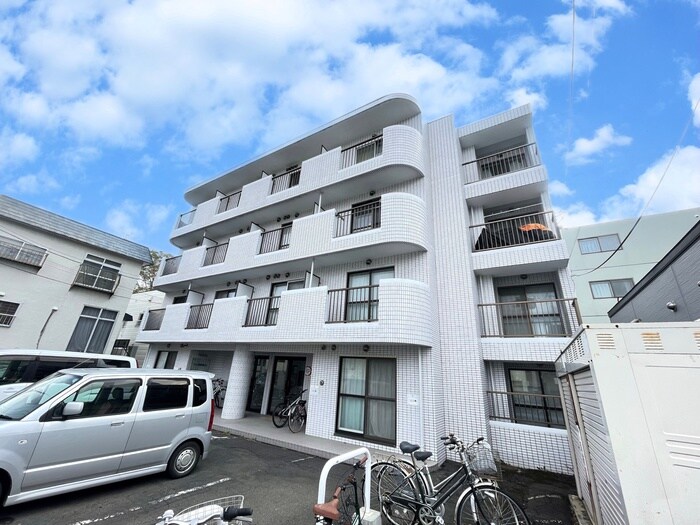 物件外観写真2　(外観写真)