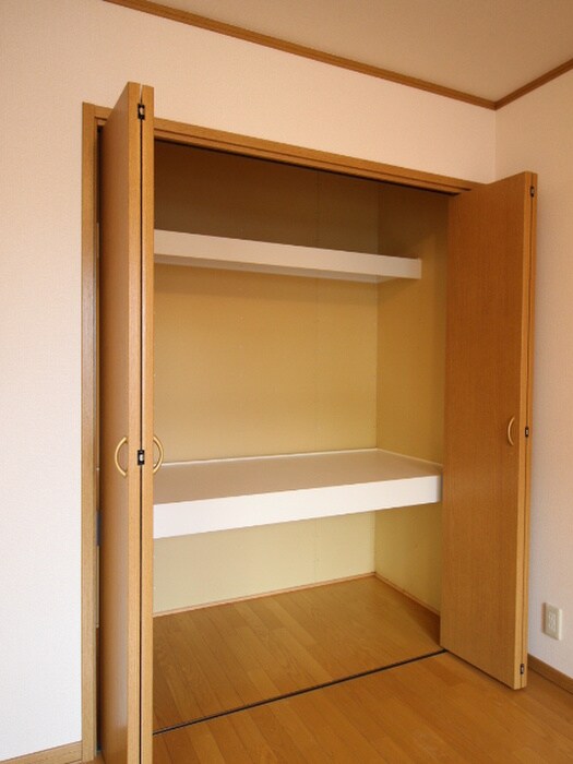 物件内観写真17　(収納)