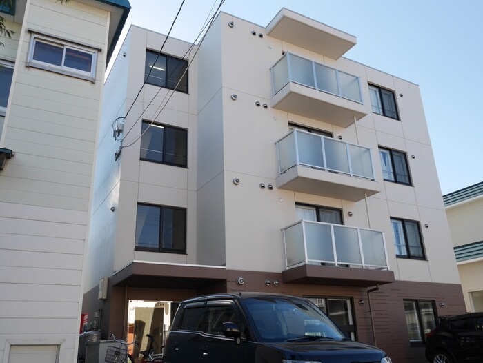 物件外観写真1　(外観写真)