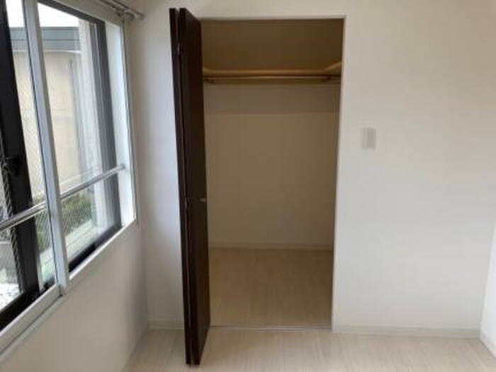 物件内観写真11　(収納)