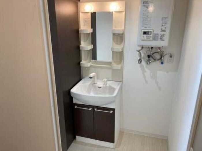 物件内観写真14　(洗面)