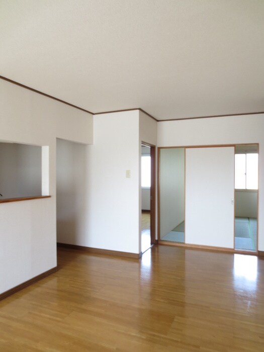 物件内観写真10　(居室)