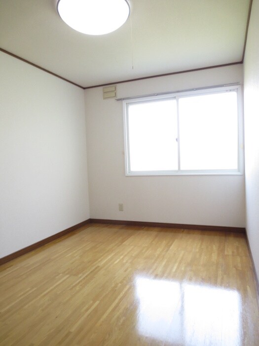 物件内観写真12　(居室)