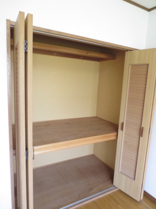 物件内観写真13　(収納)