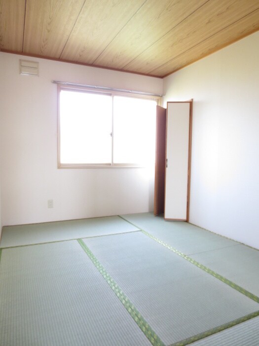 物件内観写真14　(居室)