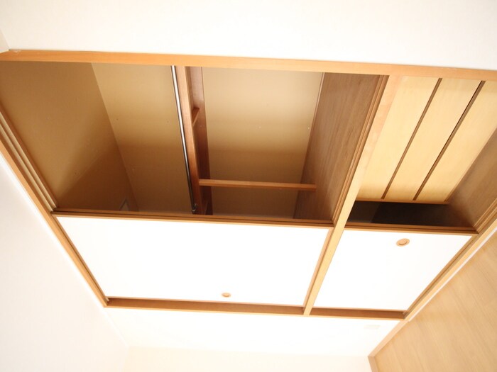 物件内観写真11　(収納)