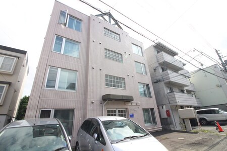 プラティーク東札幌外観写真
