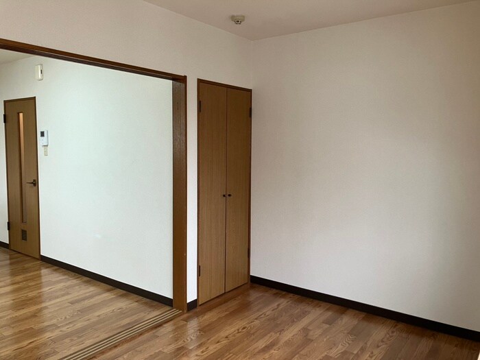 物件内観写真16　(居室)