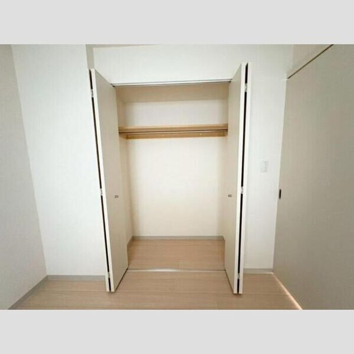物件内観写真11　(収納)