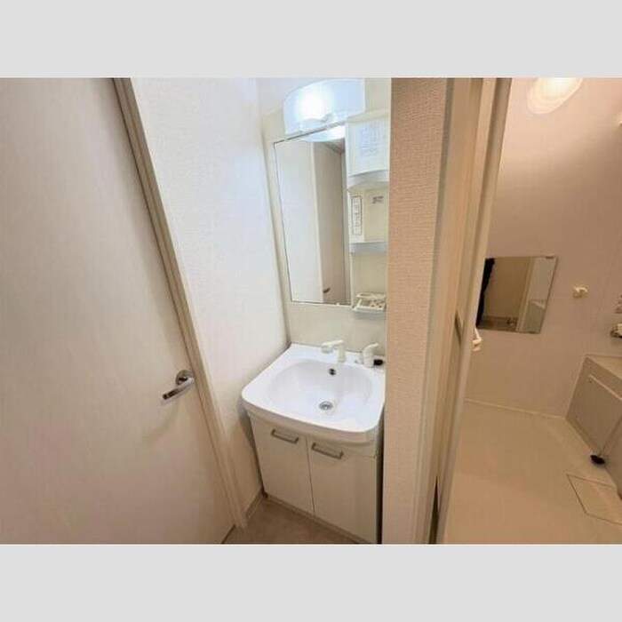 物件内観写真13　(洗面)