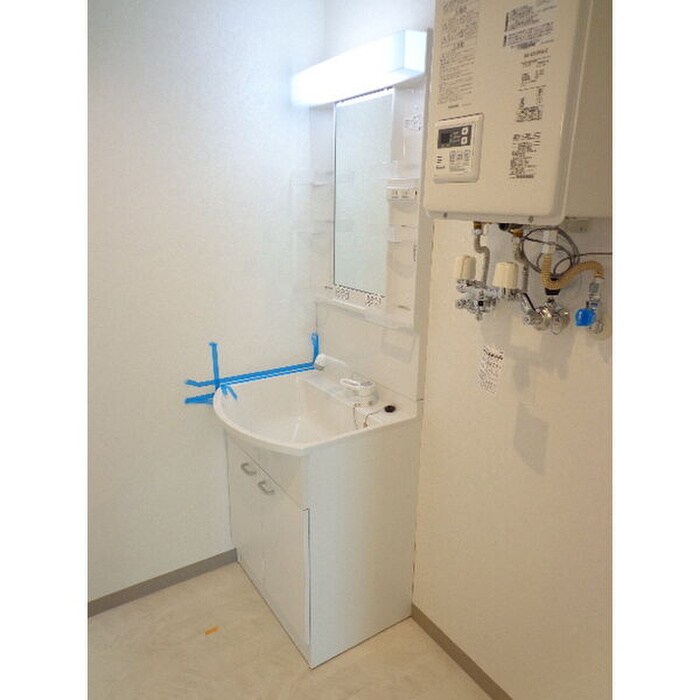 物件内観写真12　(洗面)