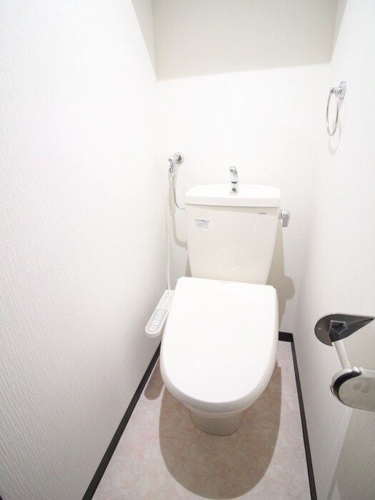 物件内観写真15　(トイレ)