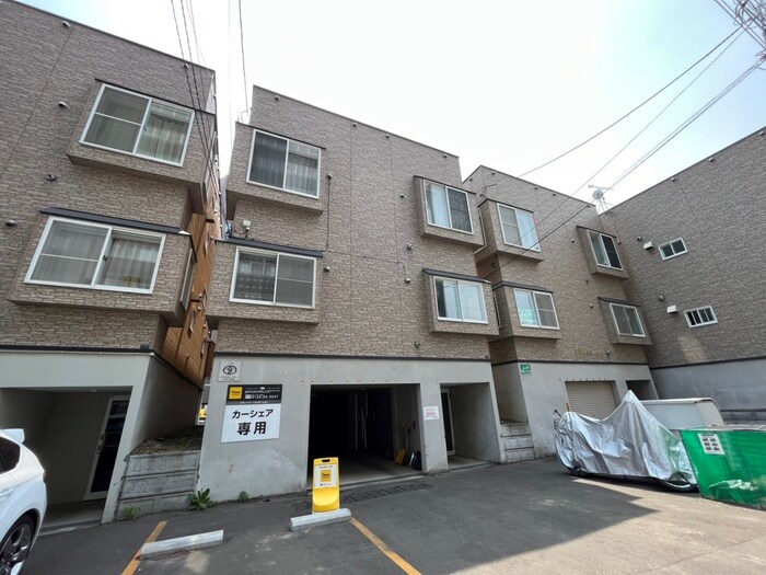 物件外観写真2　(外観写真)