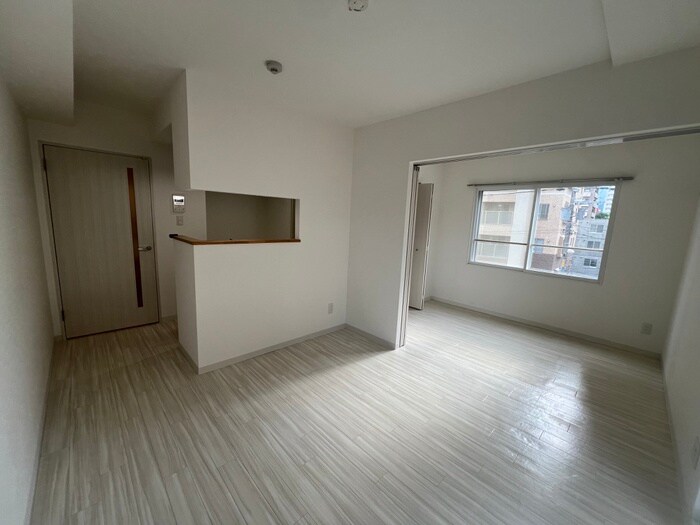 物件内観写真10　(居室)