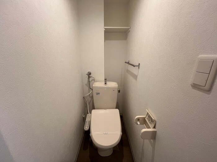 物件内観写真15　(トイレ)