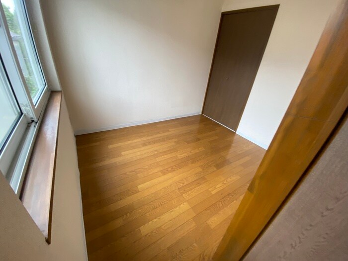 物件内観写真13　(居室)