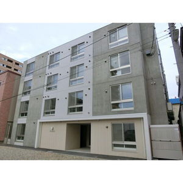 物件外観写真1　(外観写真)