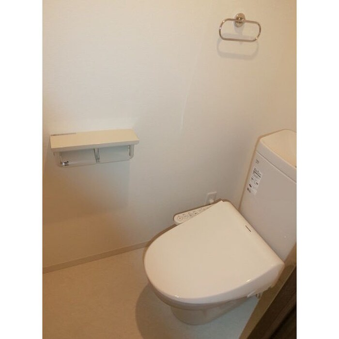 物件内観写真7　(トイレ)