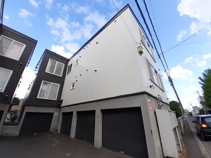 物件外観写真3　(外観写真)