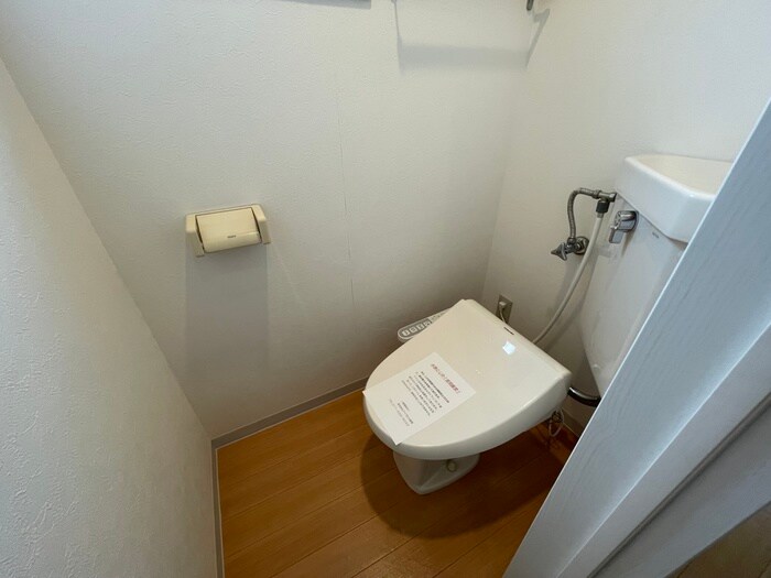 物件内観写真17　(トイレ)