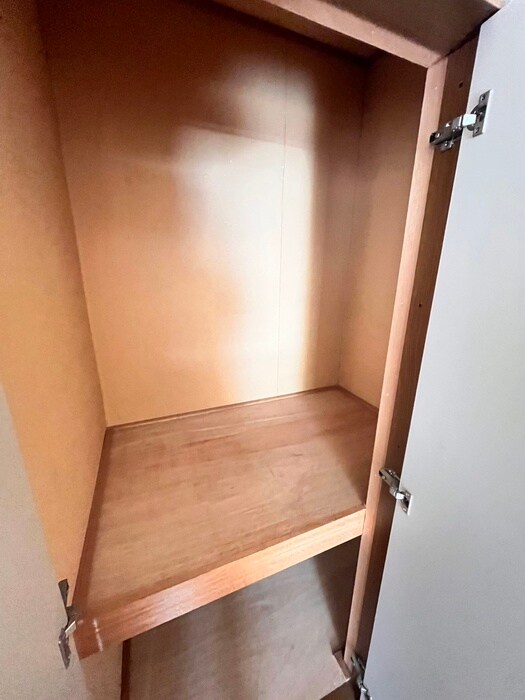 物件内観写真12　(収納)