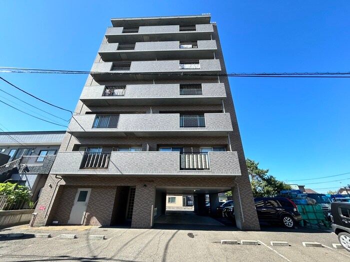 物件外観写真5　(外観写真)