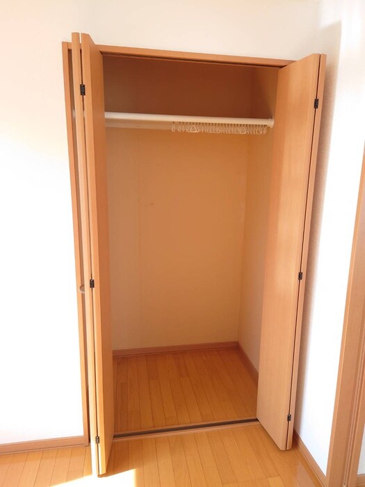 物件内観写真18　(収納)