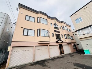 シャロム２４外観写真
