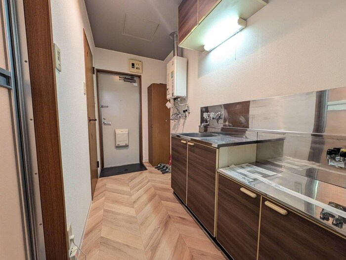 物件内観写真15　(廊下)