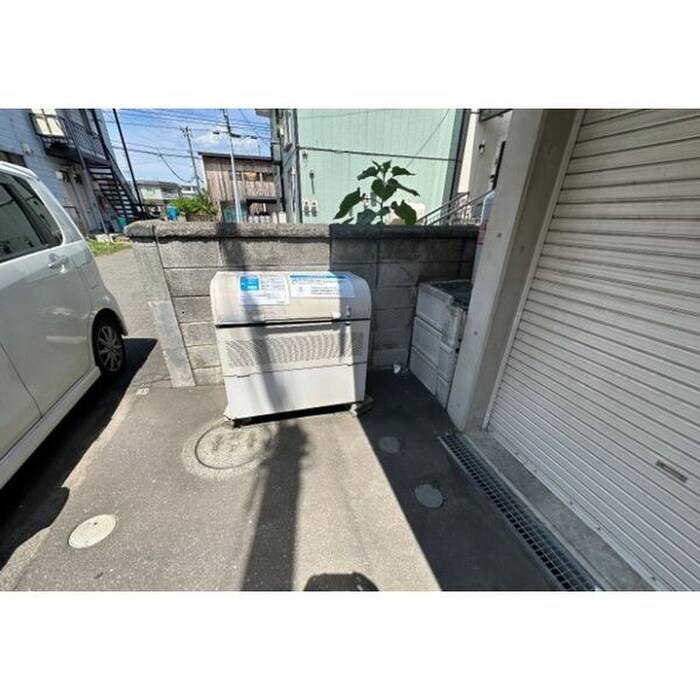 物件外観写真6　(建物設備)