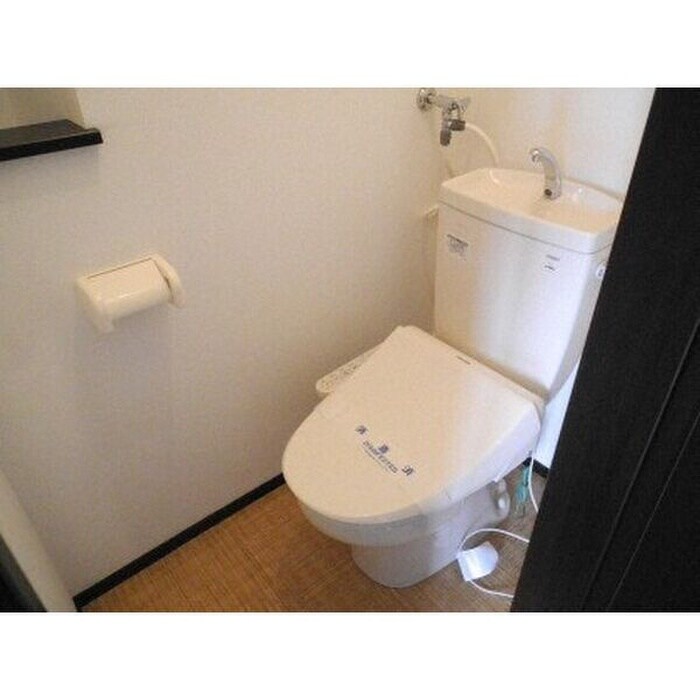 物件内観写真13　(トイレ)