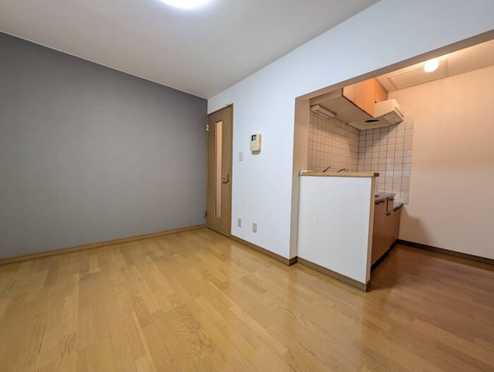 物件内観写真10　(居室)