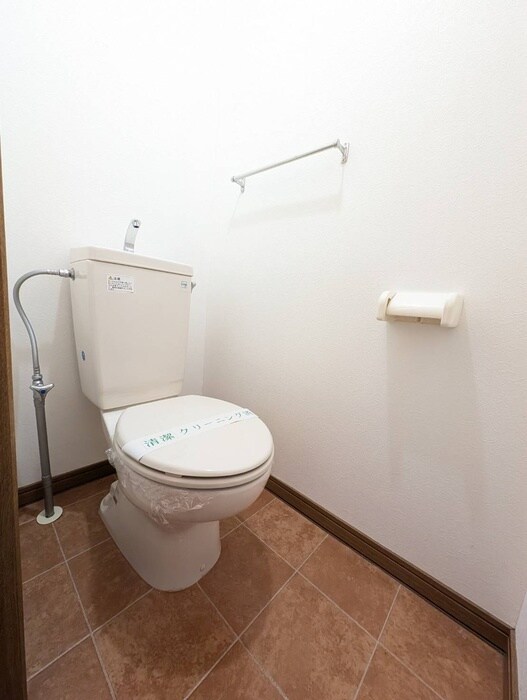 物件内観写真13　(トイレ)