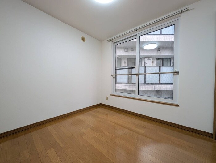 物件内観写真17　(居室)