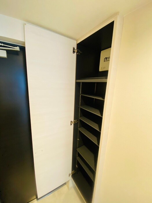 物件内観写真17　(靴箱)