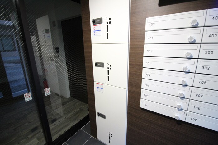 物件外観写真4　(建物設備)