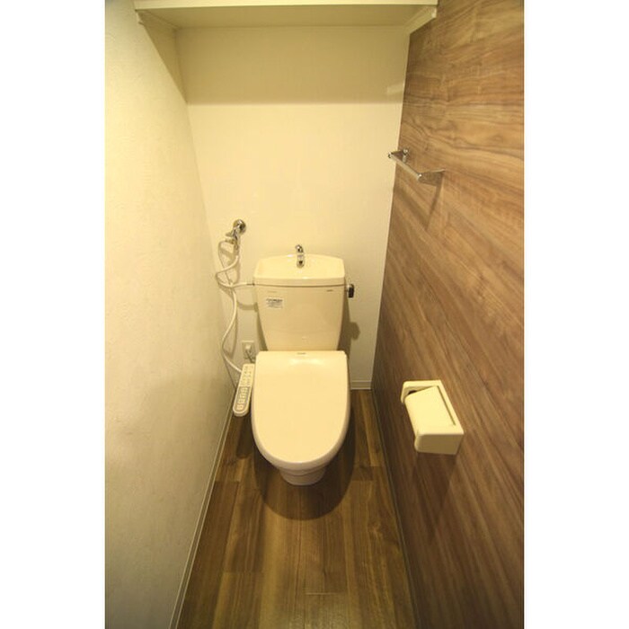 物件内観写真9　(トイレ)