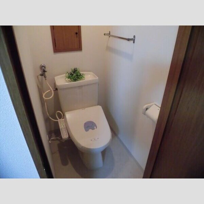 物件内観写真10　(トイレ)