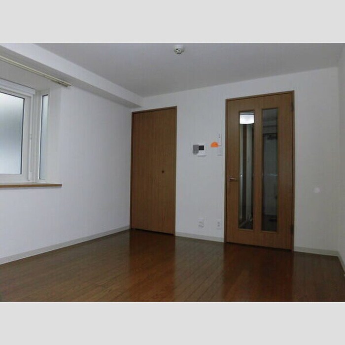 物件内観写真11　(居室)