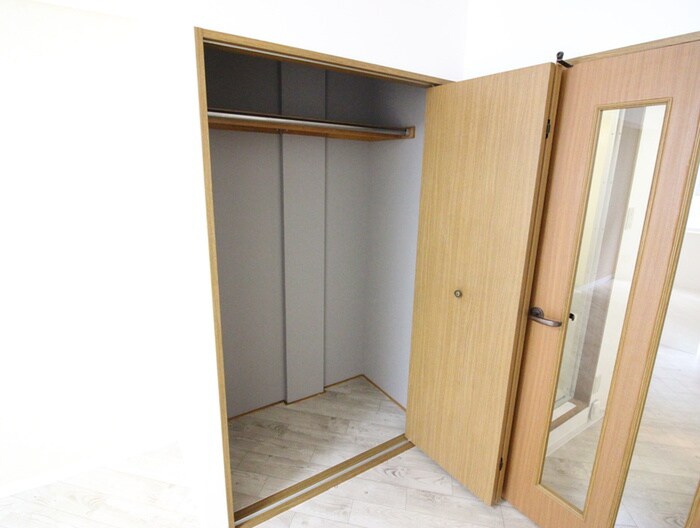 物件内観写真15　(収納)