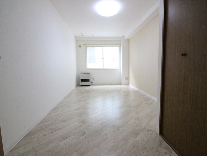 物件内観写真16　(居室)