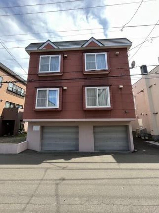 物件外観写真2　(外観写真)