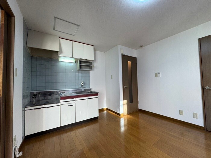 物件内観写真9　(居室)