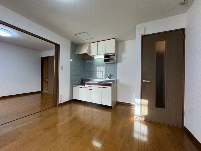 物件内観写真10　(居室)