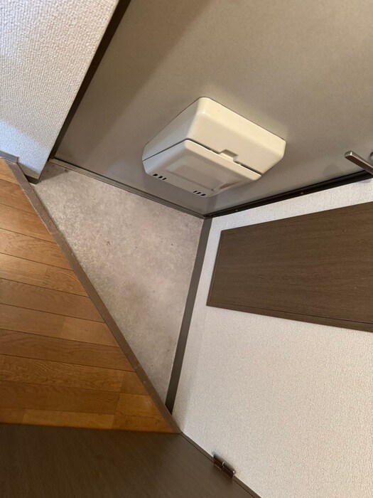 物件内観写真21　(玄関)