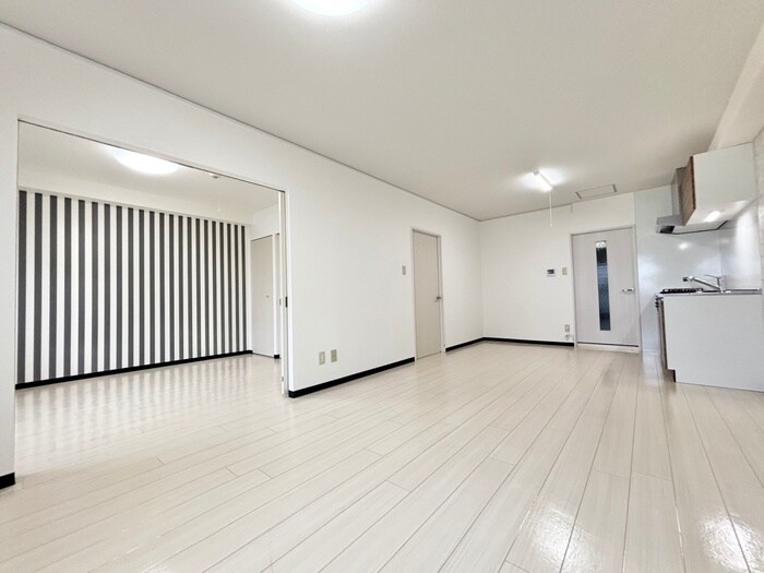 物件内観写真9　(居室)