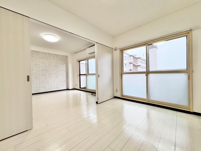 物件内観写真11　(居室)